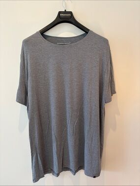 Derek Rose Short Sleeve Crew Tee in Grey